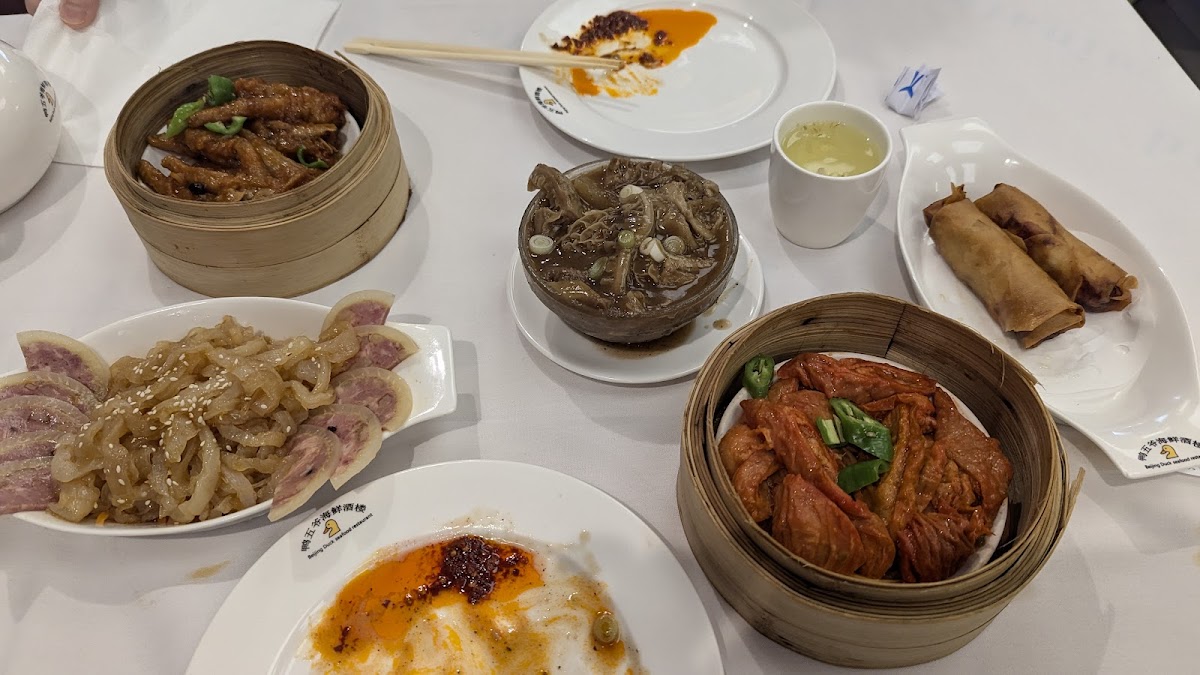 Beijing Duck Seafood Restaurant - Photo 4