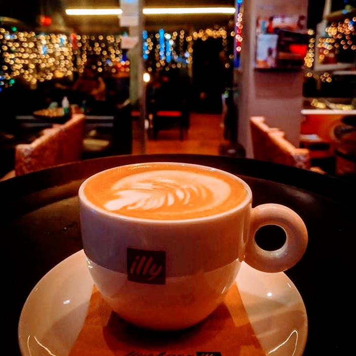 Meli Cafe - Photo 9