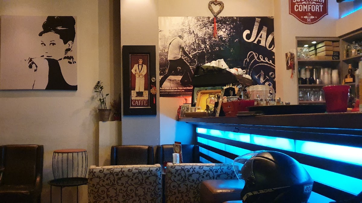 Meli Cafe - Photo 3