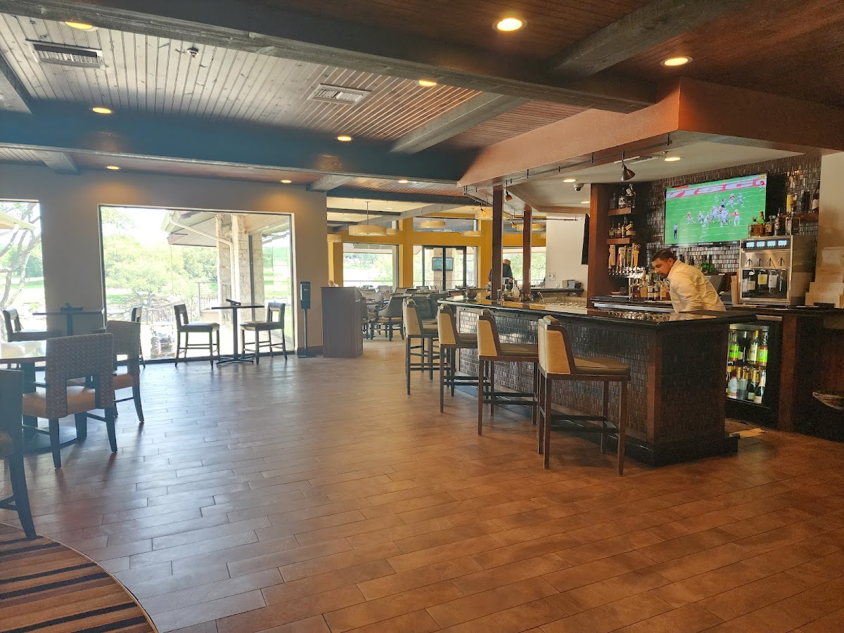 The Hills Country Club - The Hills Chophouse