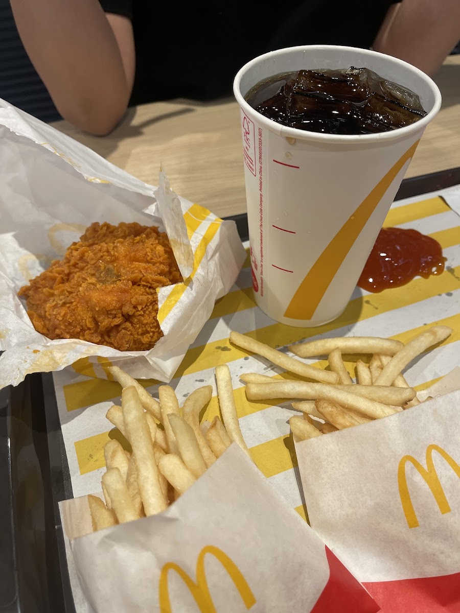 McDonald's Kangkar Pulai - Photo 2