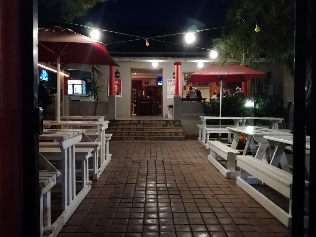 Tamz Restaurant And Bar - Photo 1