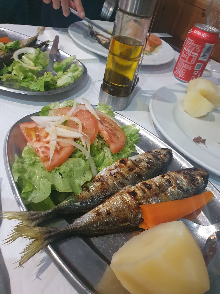 Restaurante A Taberna do Caniço - Photo 9