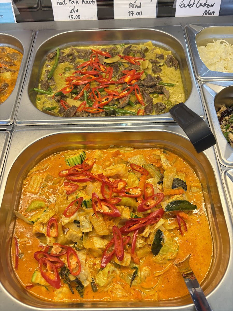 Khao Gaeng Thai Bistro - Photo 3