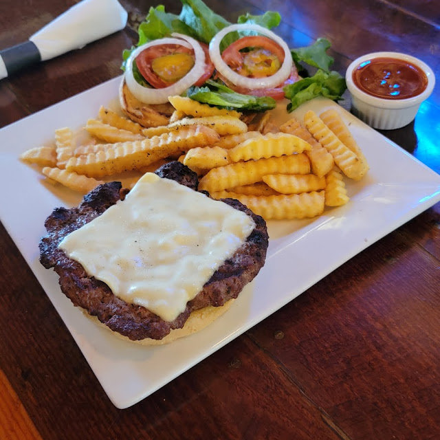 Cheeseburger and Fries