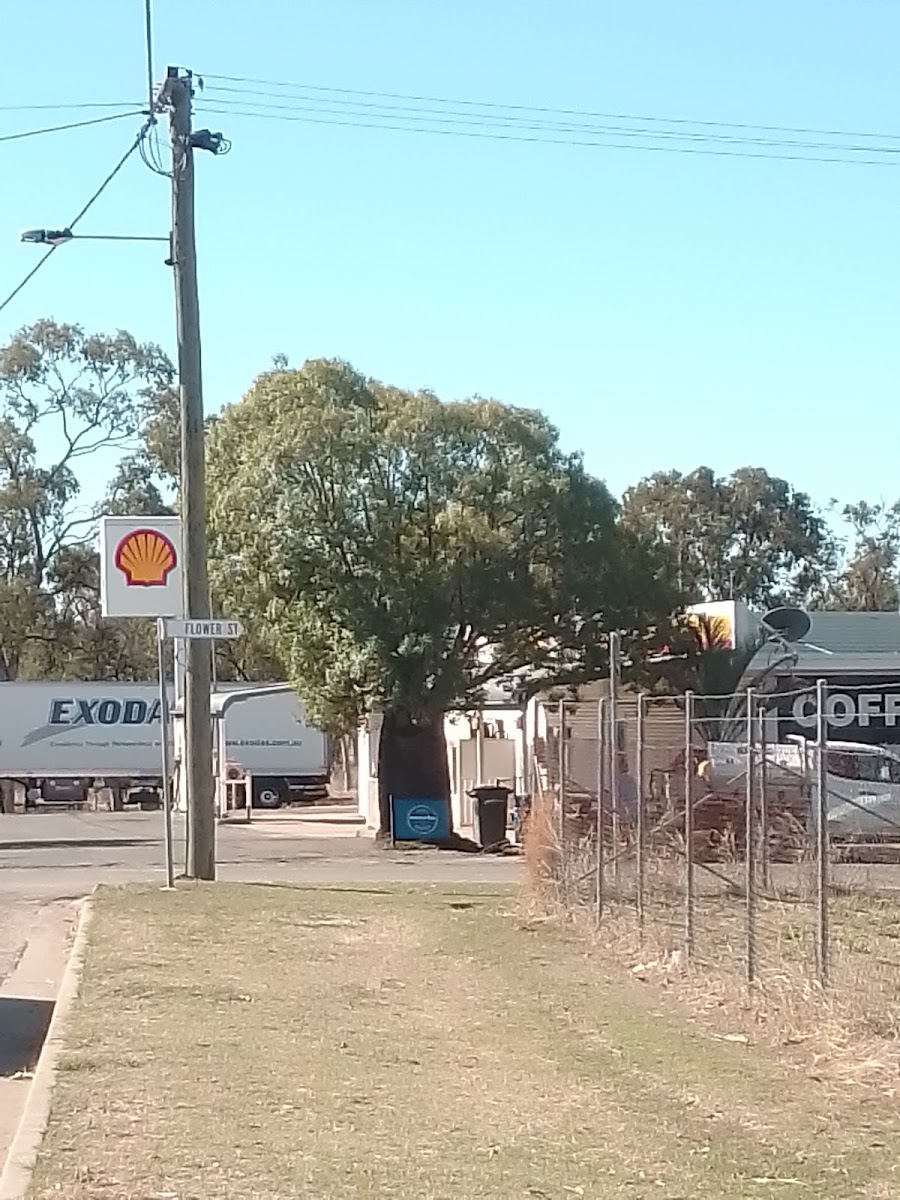 Injune Roadhouse - Photo 3
