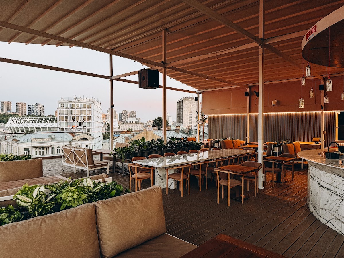 Q Terrace • Rooftop Restaurant & Bar - Photo 3