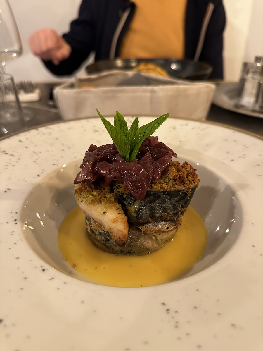 Scaliddre Ristorante Siciliano - Photo 9
