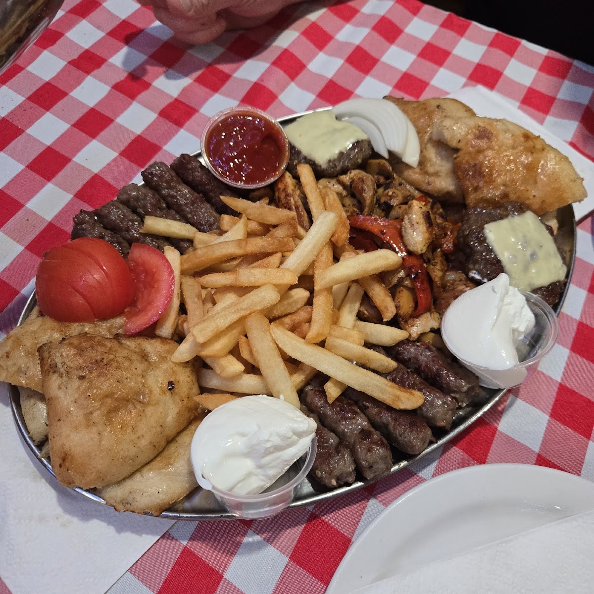 Krajina Restaurant & Bar - Photo 5