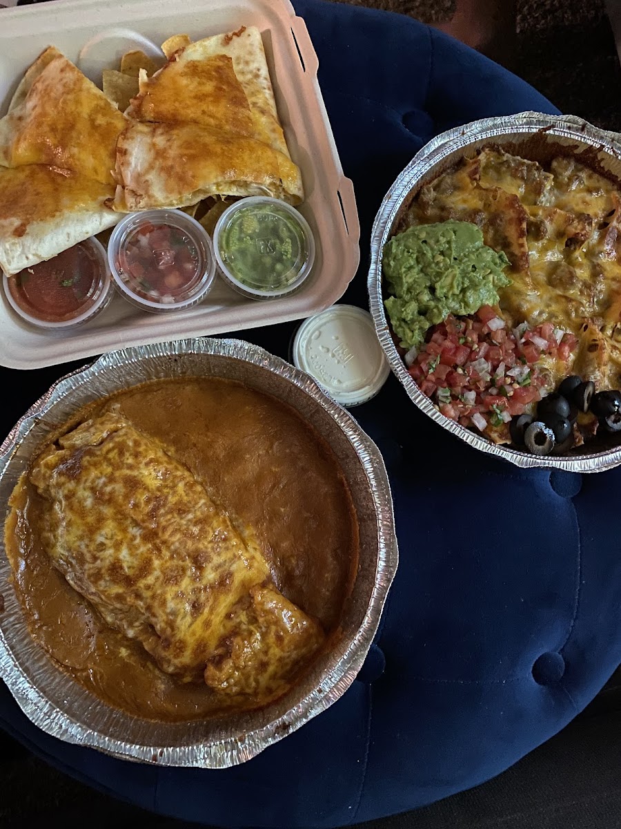 La Salsa Mexican Food - Photo 7