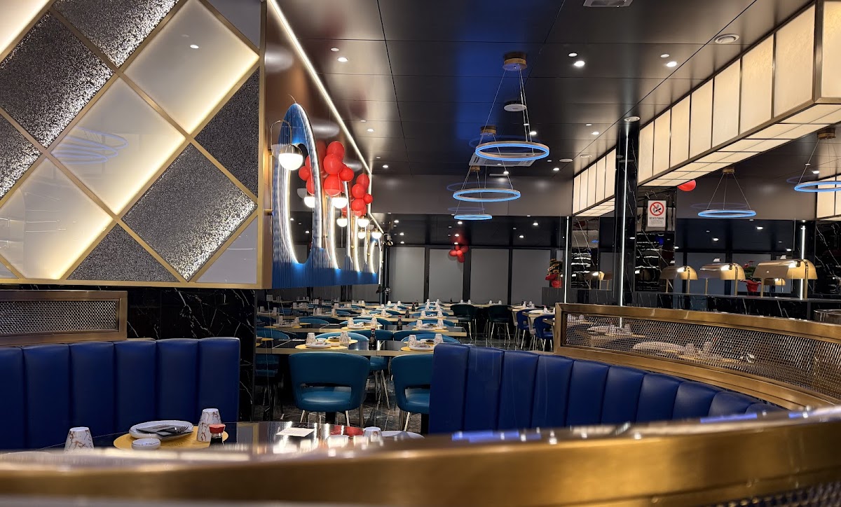 Yuki Sushi Restaurant - Photo 6