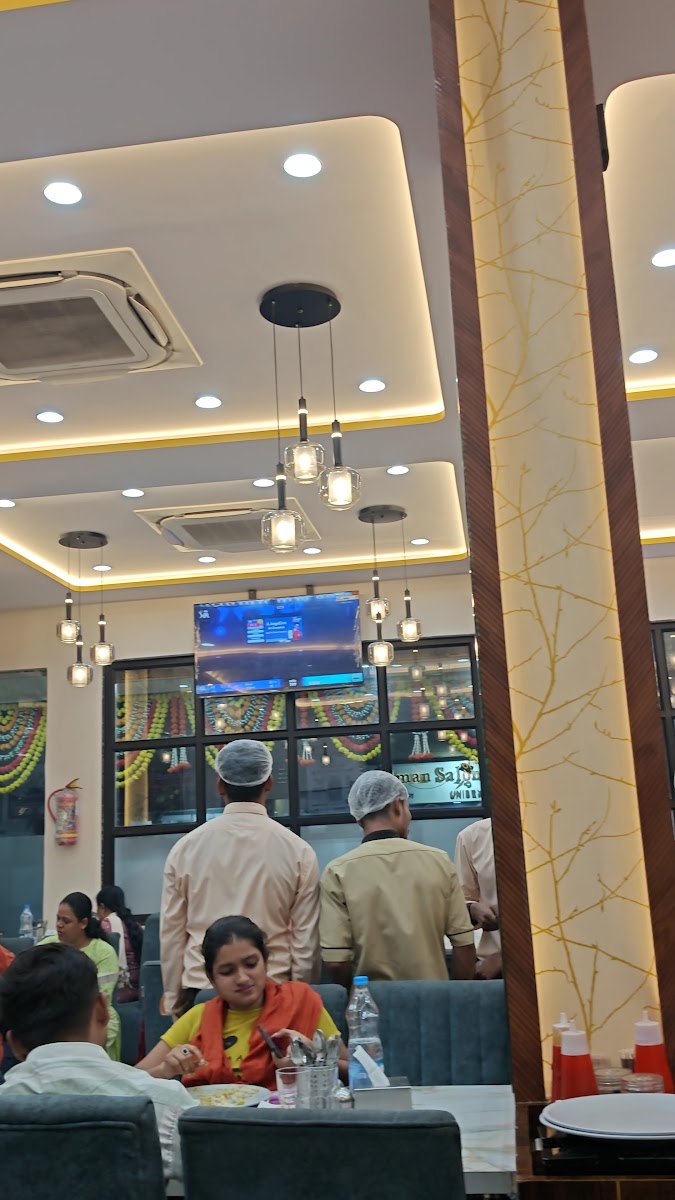 SHREE KRISHNA VEG RESTAURANT - Photo 1