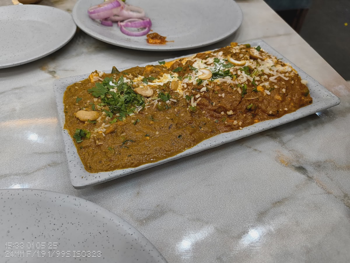 SHREE KRISHNA VEG RESTAURANT - Photo 6