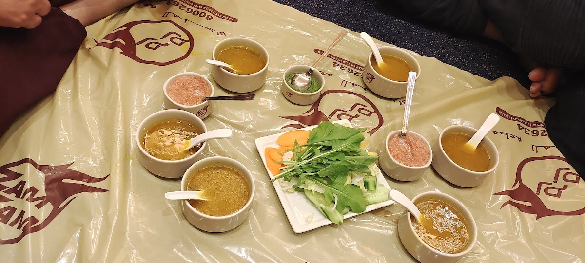 Zam Zam Mandi Restaurant مطعم زمزم - Photo 4
