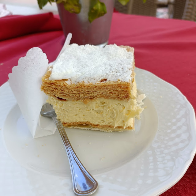 Kremowka Papieska