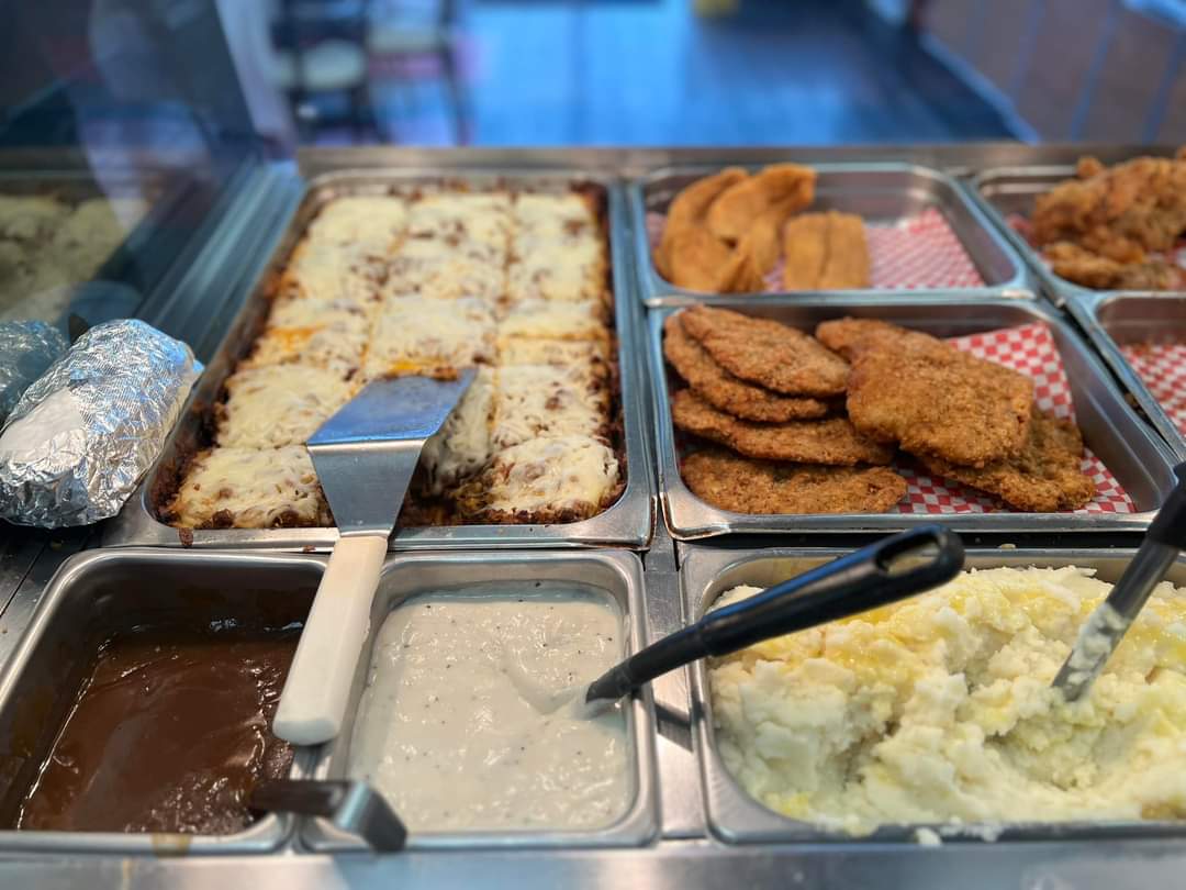 Ez2Go Chicken and Deli - Photo 3