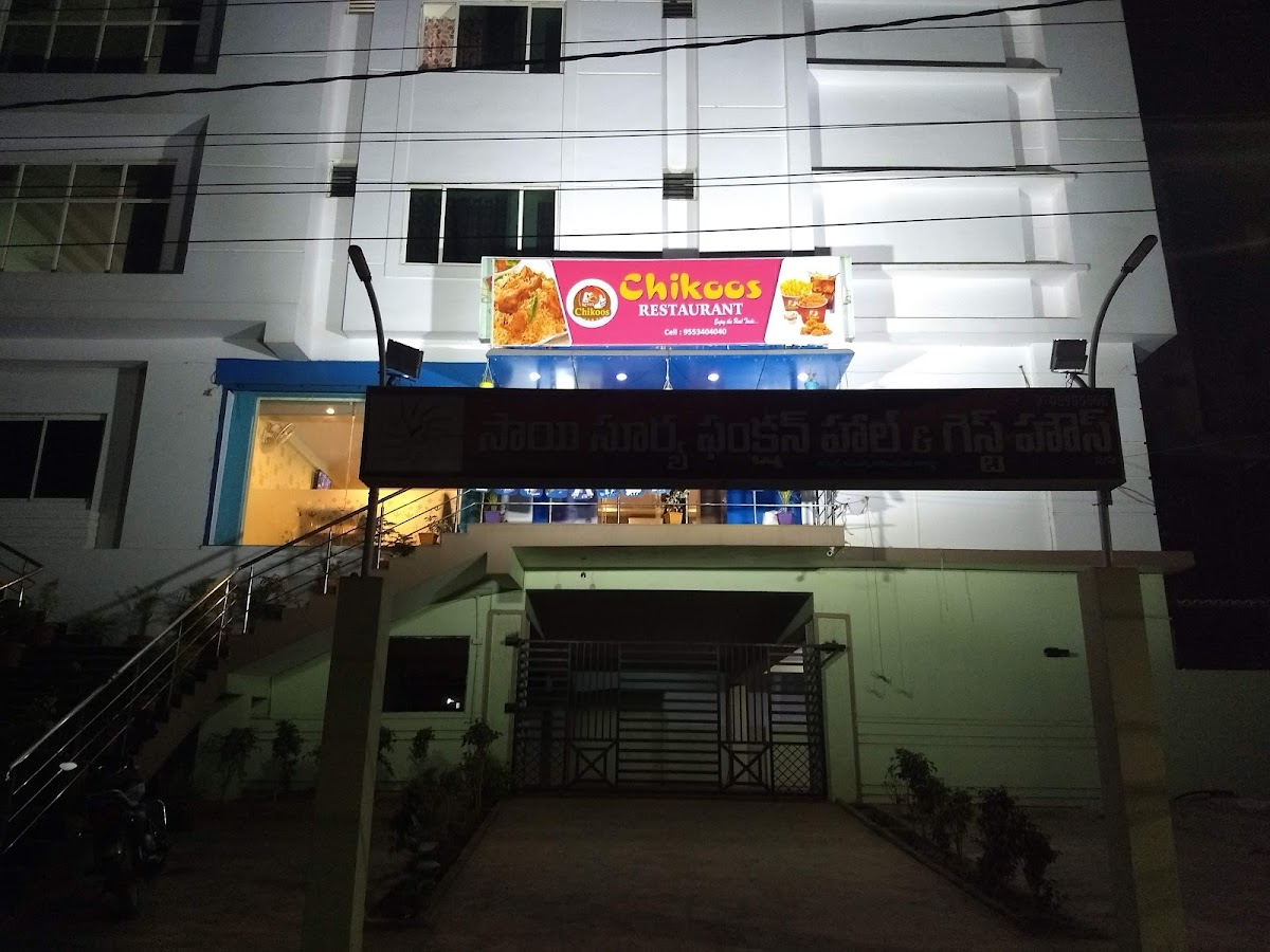 Chikoos Restaurant