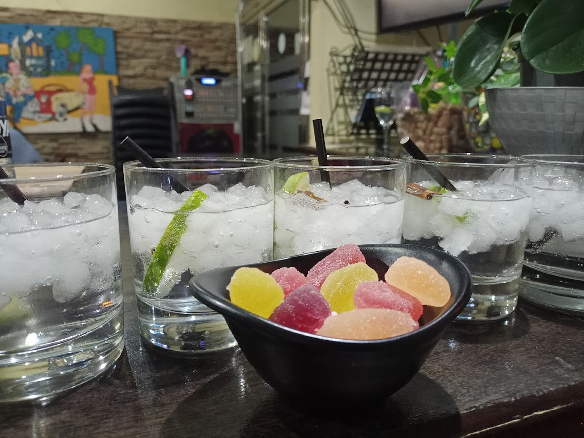 Bar Apple - Photo 5