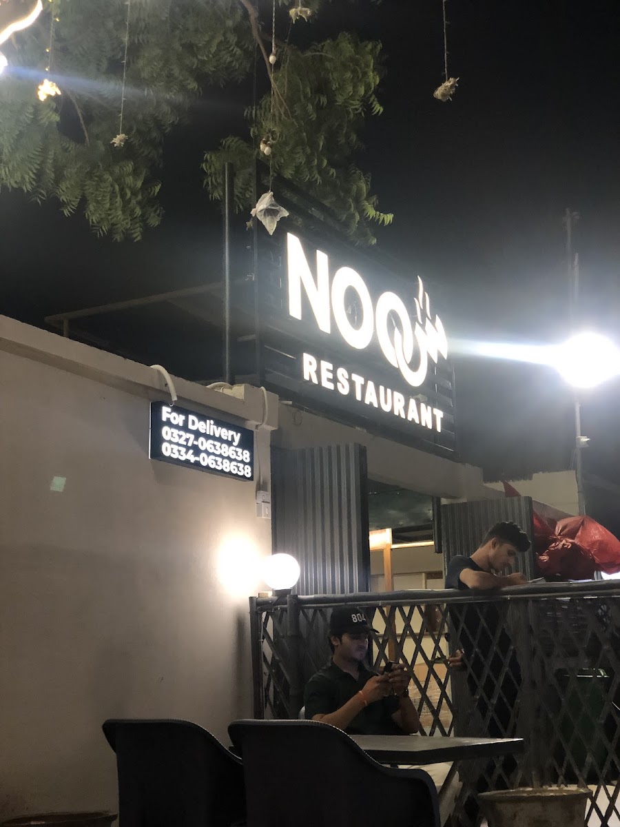 Noosh Restaurant