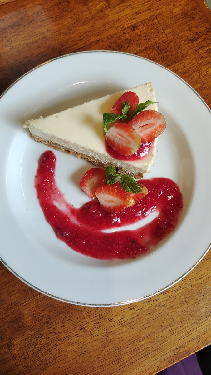 Loh Coffee & Eatery - Photo 8