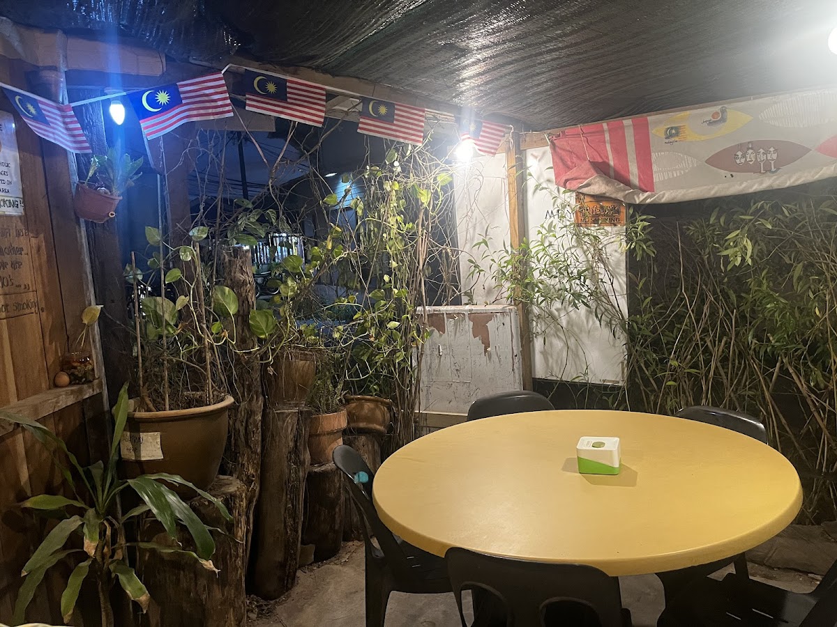 Warung Mry - Photo 2