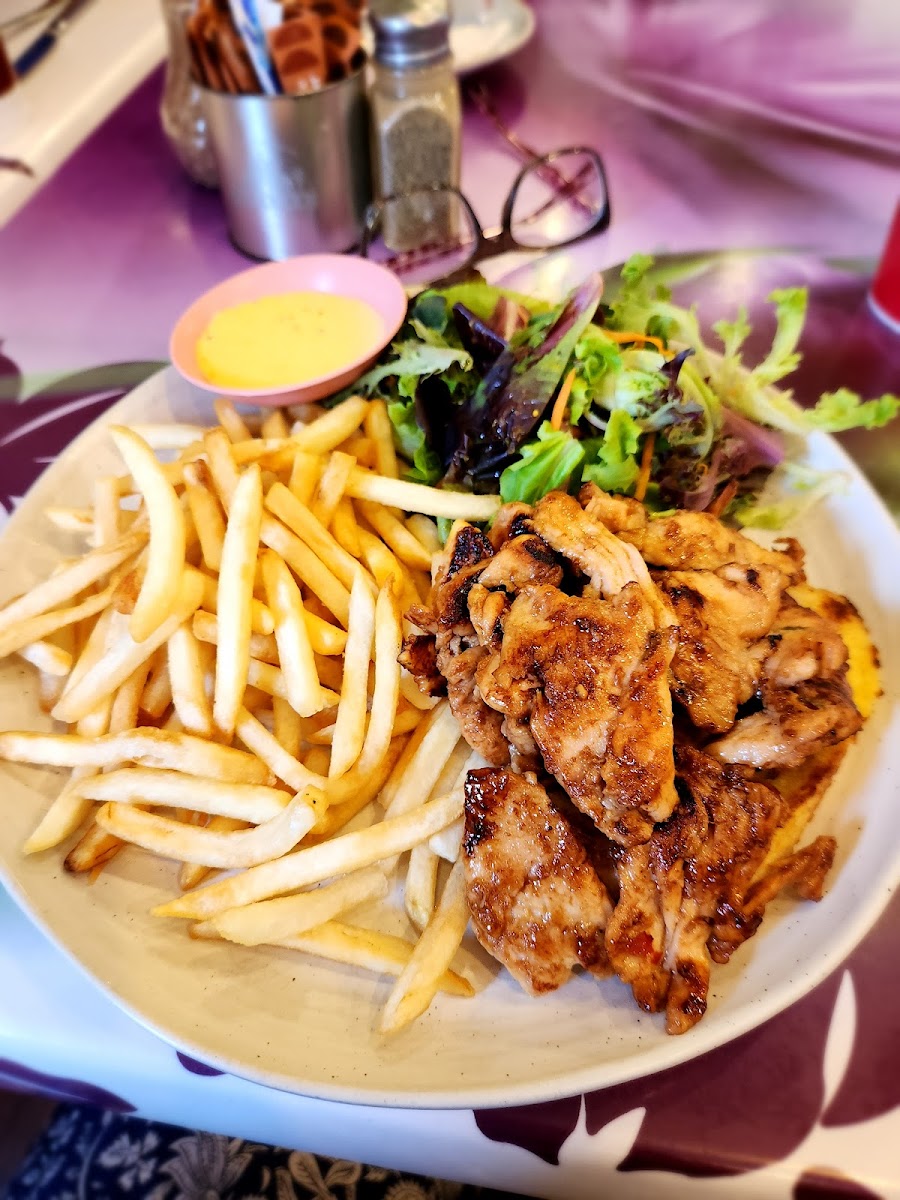 Phnom Penh Restaurant & Cafe Mangere Bridge - Photo 3