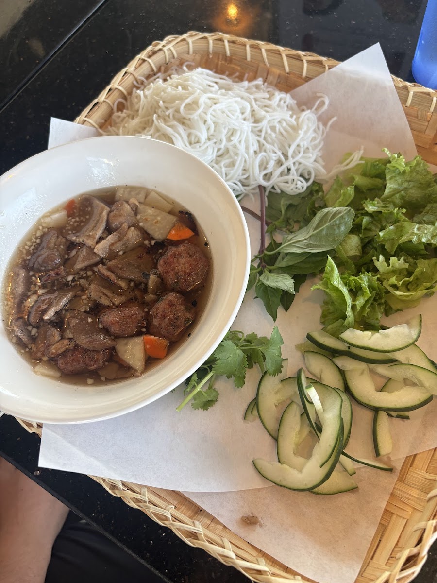 The Pho Vietnamese Kitchen - Photo 4