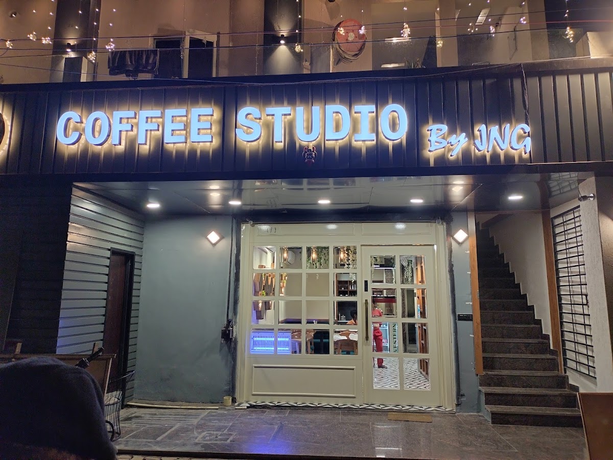 coffee studio by JNG