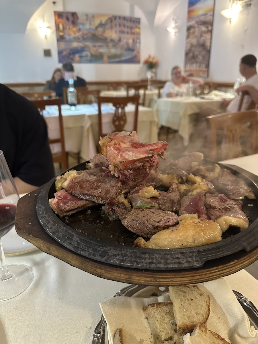 La Buca Romana - Photo 3