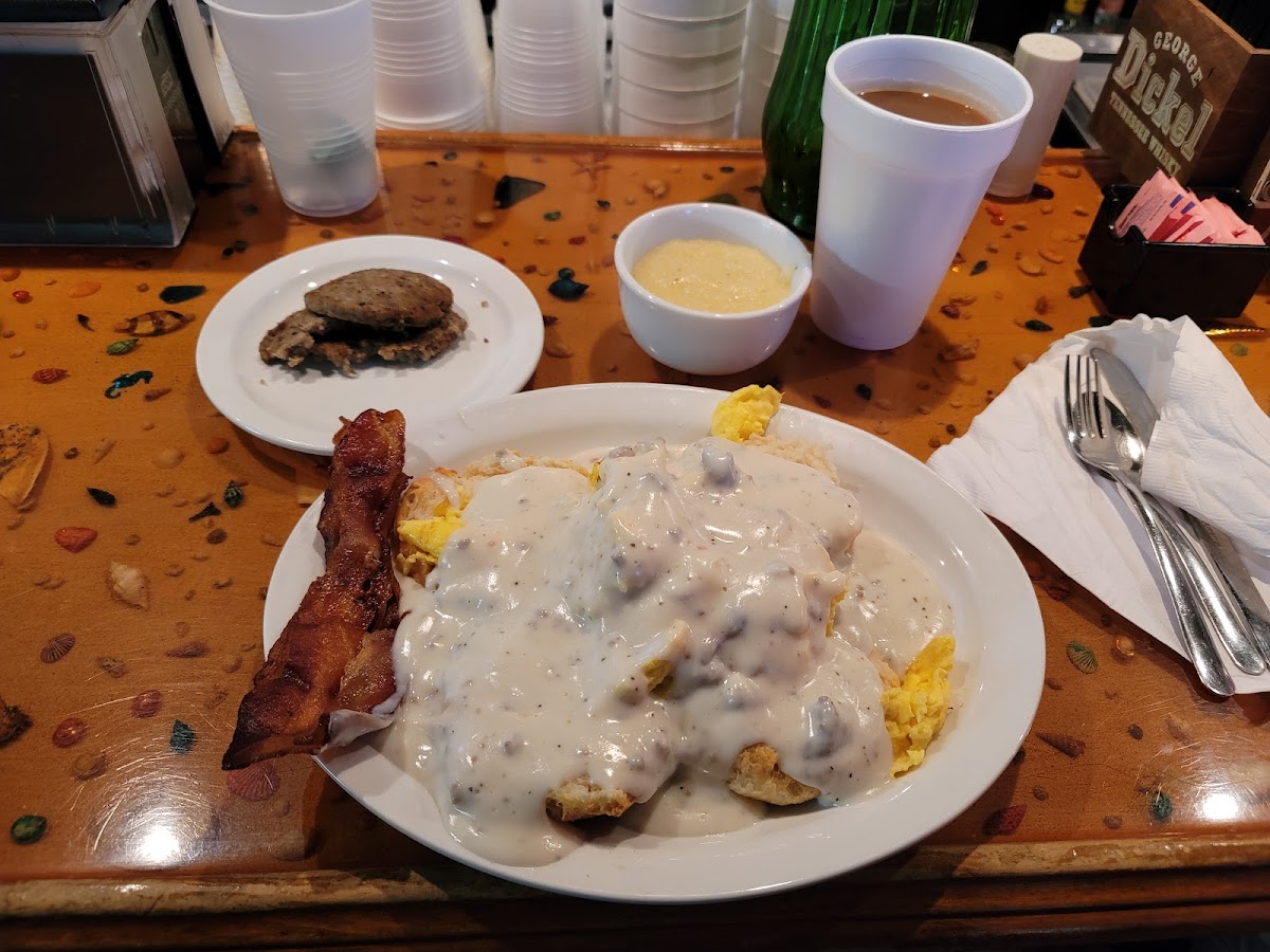 Lo-re-Lei Pub & Grill. - Photo 1
