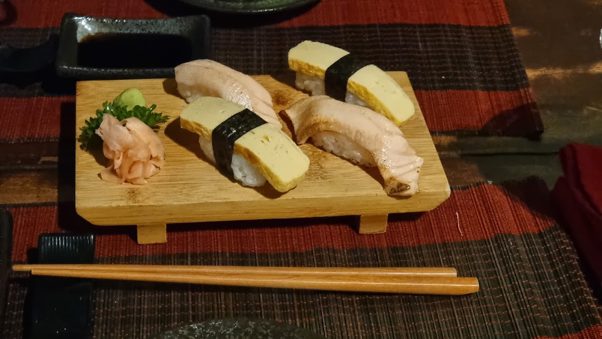 Hien Sushi Bar - Photo 8