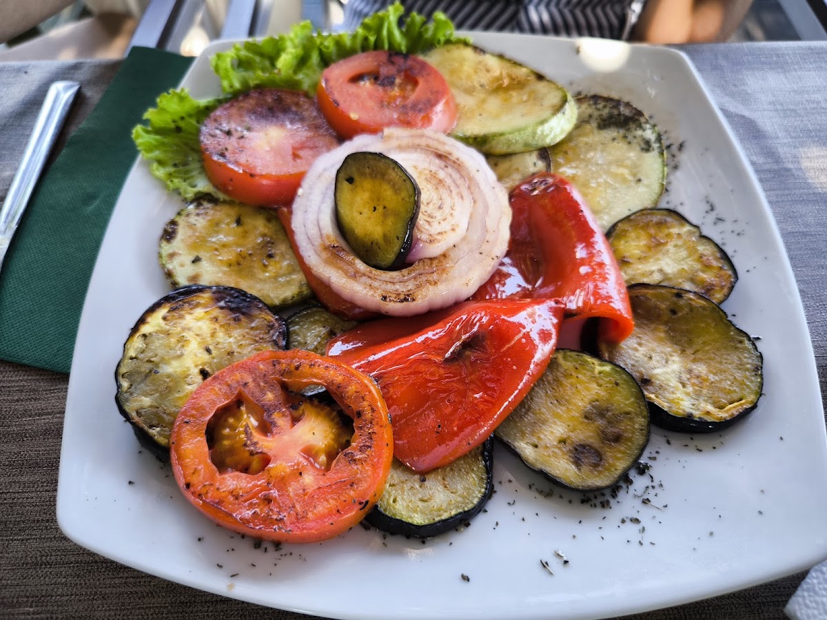 Boat restaurant Silistria - Photo 9