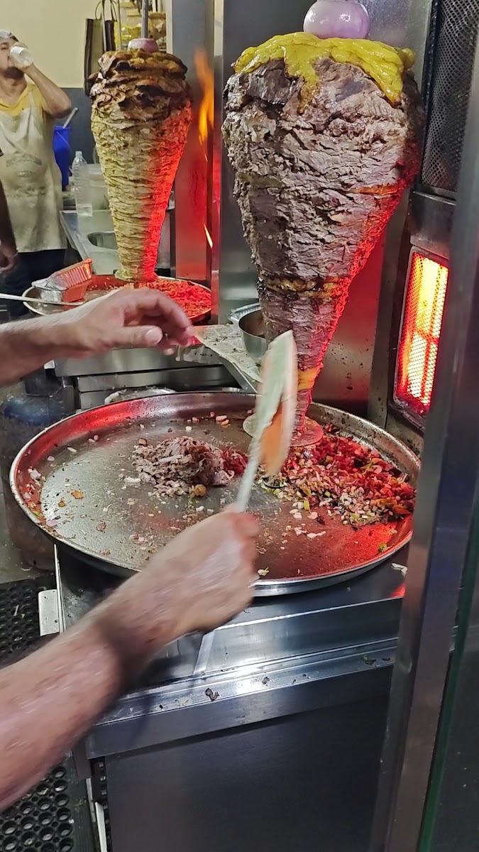 RRM Shavarma Shop Takeaway - Photo 1