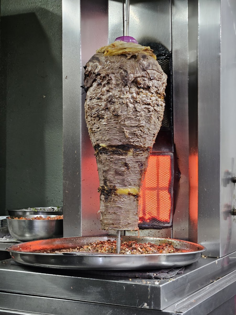 RRM Shavarma Shop Takeaway - Photo 2