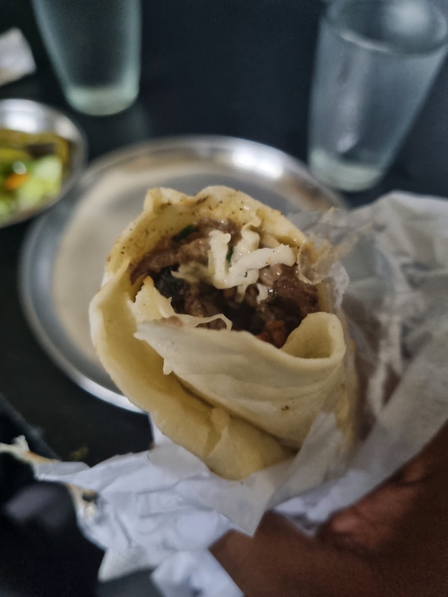 RRM Shavarma Shop Takeaway - Photo 4