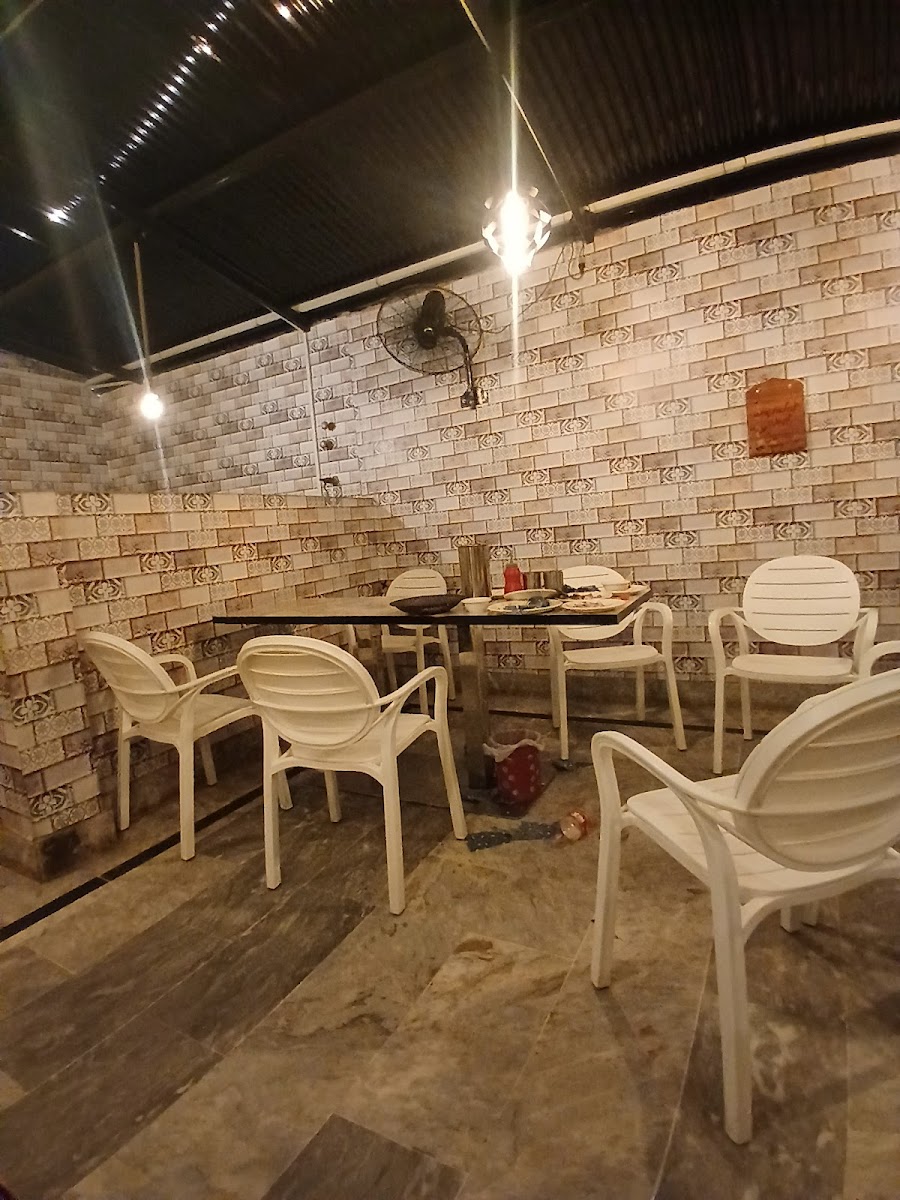 Ali Burger & Tikka Shop