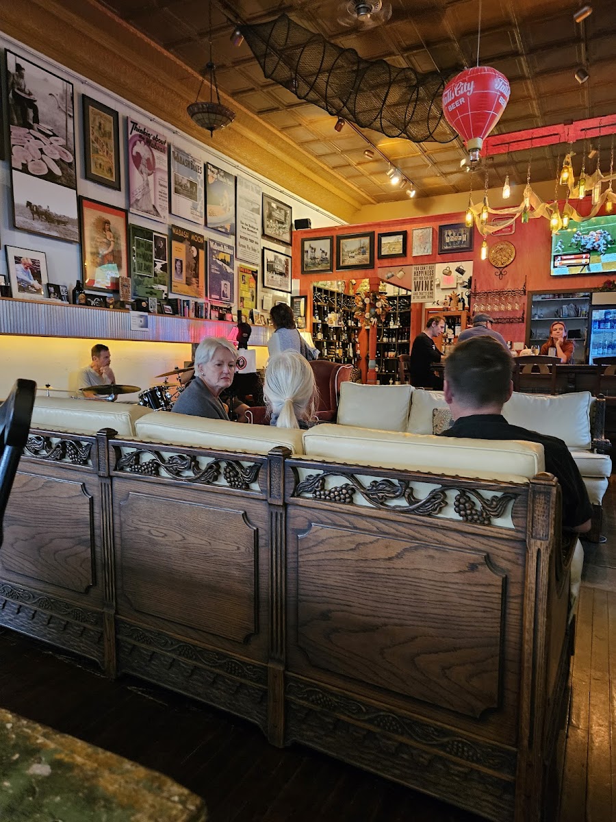 Say’s Restaurant - Photo 3