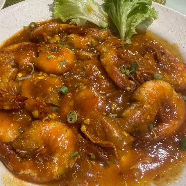 Tomato Seafood Fried Kuey Teow