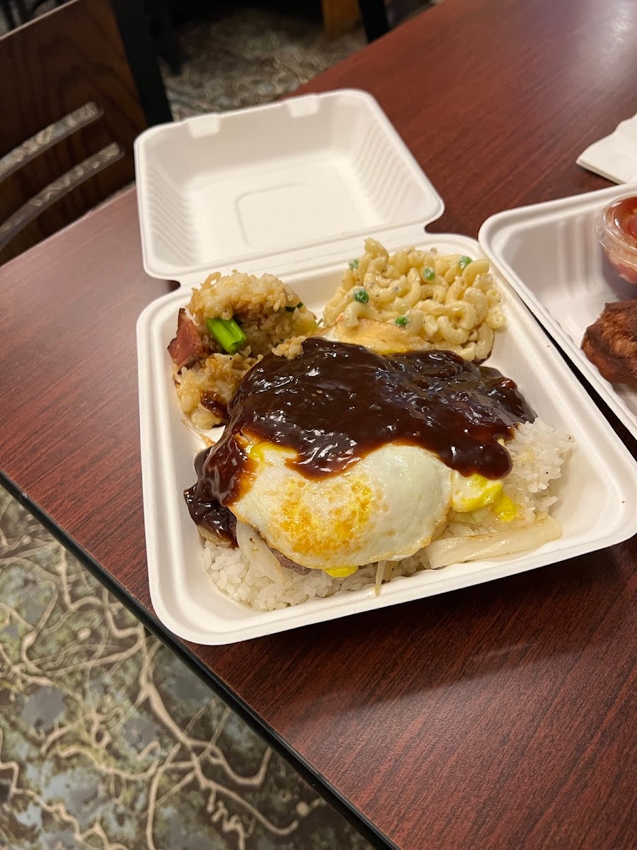 Hawaii FiveOThree Cafe - Photo 1