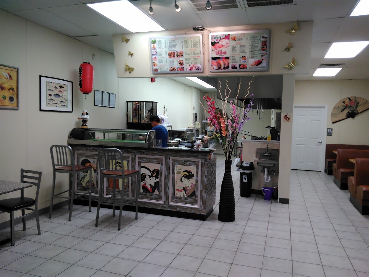 Ichiban Asian Fusion - Photo 5