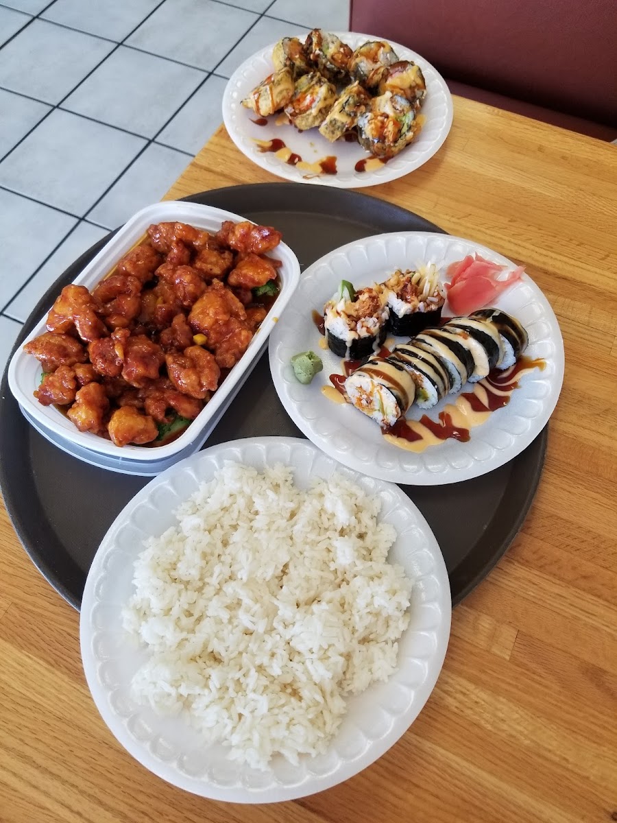 Ichiban Asian Fusion - Photo 8