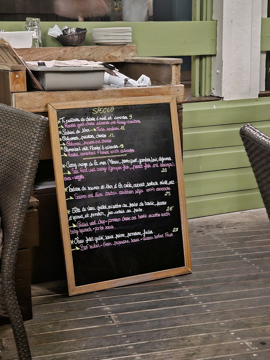 Menu Photo 9