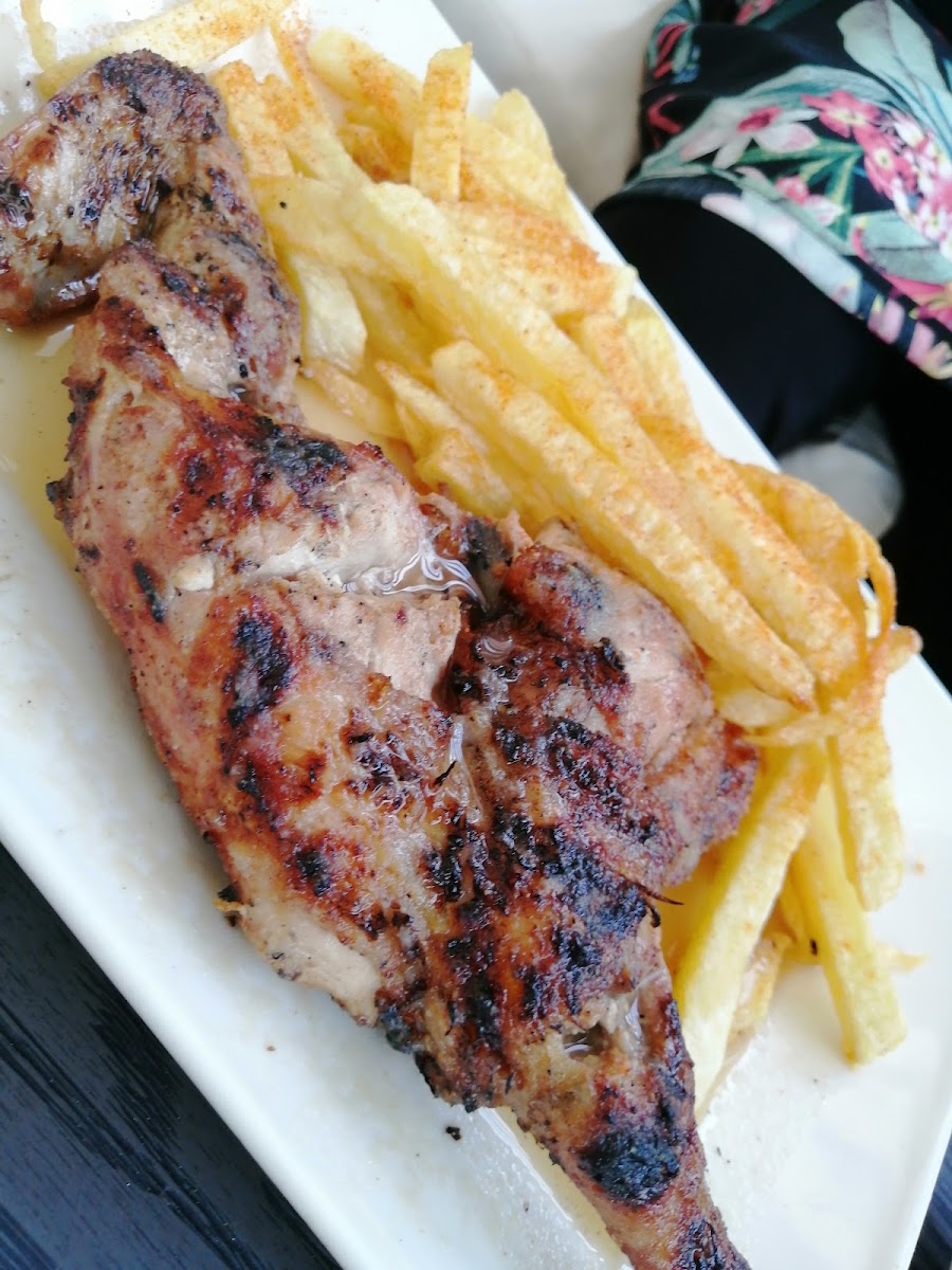 Nassela’s Munchies - Photo 4