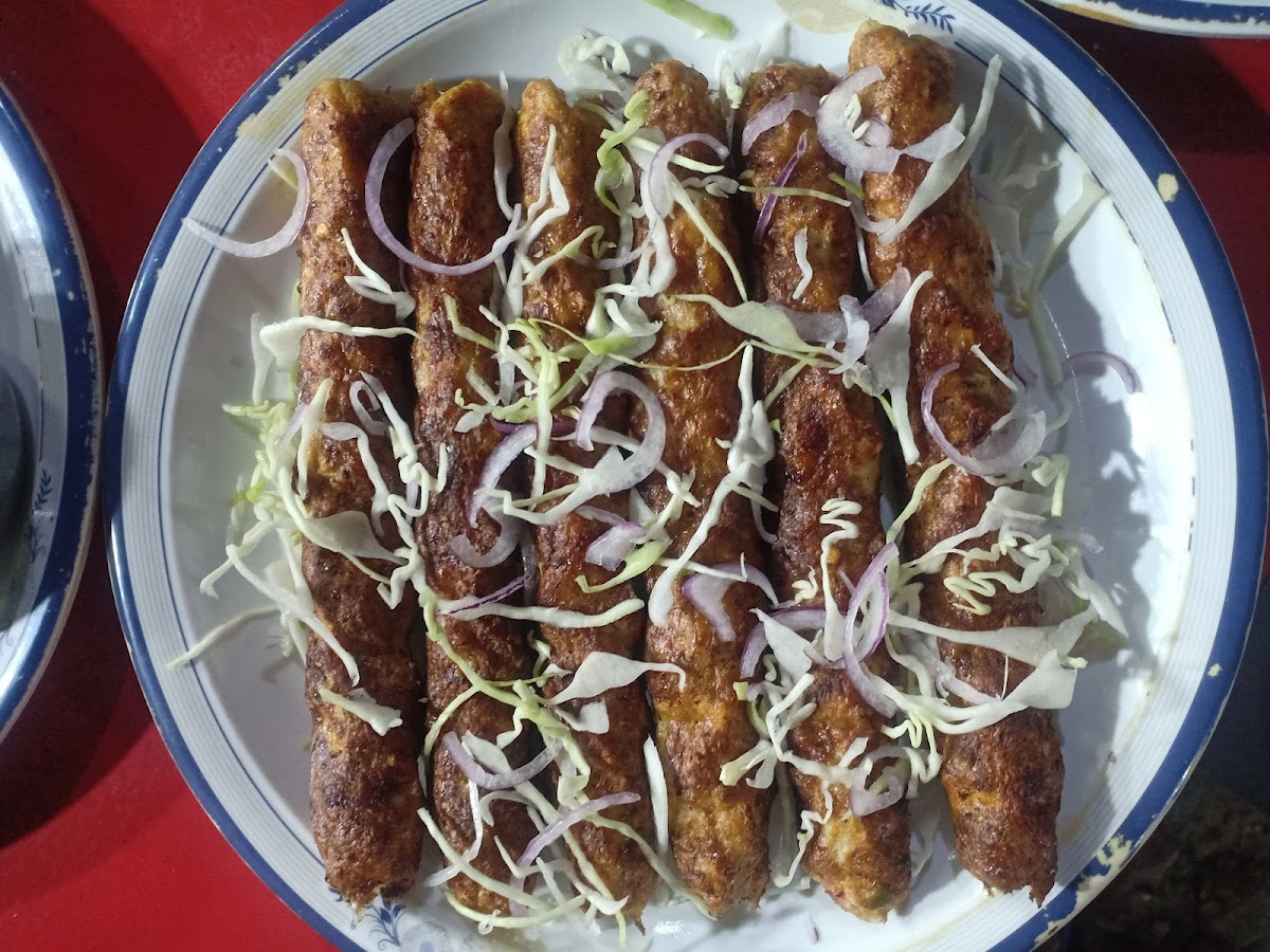 Almadni shawarma & B.B.Q - Photo 6
