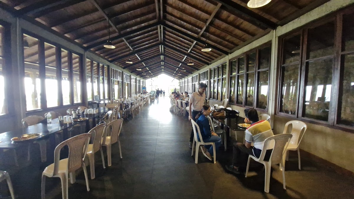 Annapurani Vegetarian Restaurant