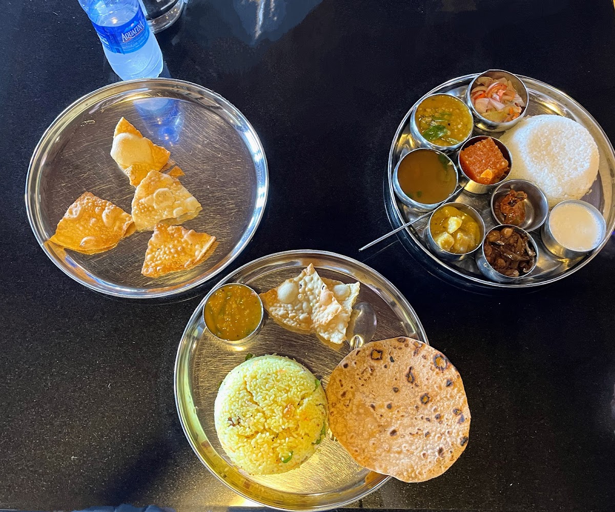 Annapurani Vegetarian Restaurant - Photo 4