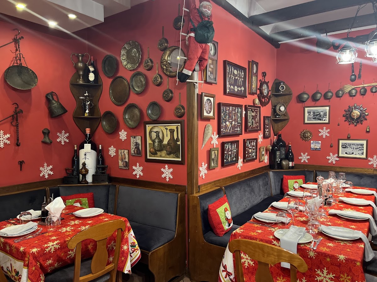 King House Restorant - Photo 2