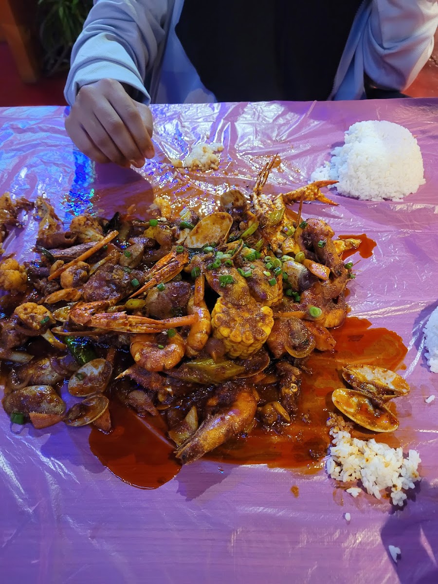 Food Garage - Photo 4