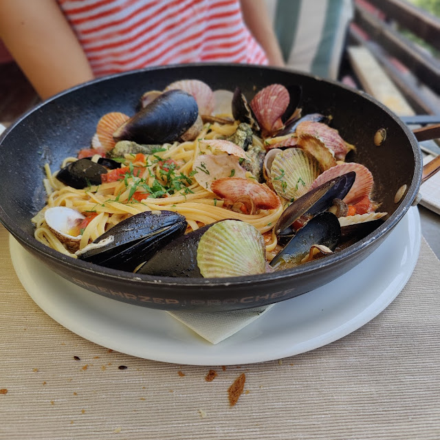 Tagliatelle with Shells