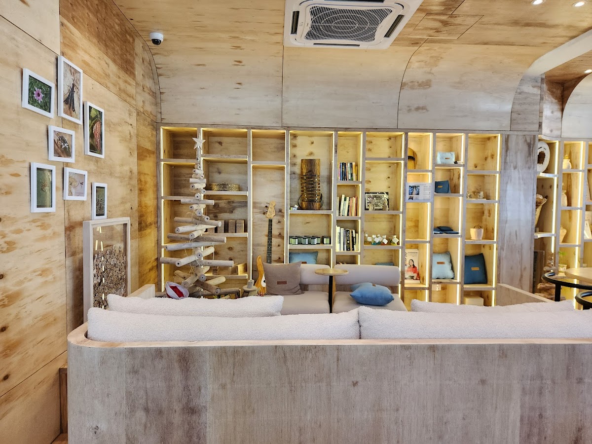 Forest Cup Cafe - Photo 3